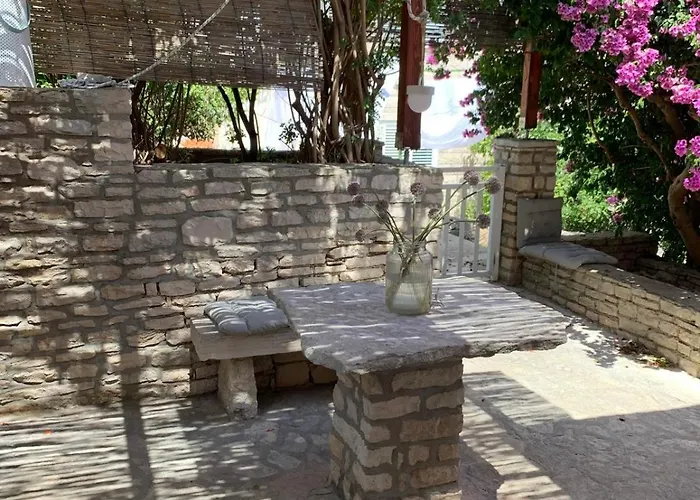 Uvik-kontra ルンバルダ